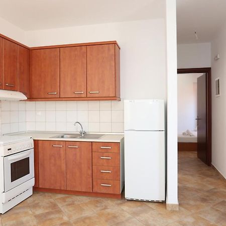 Palia Platia Apartments Pefkochori Exterior photo